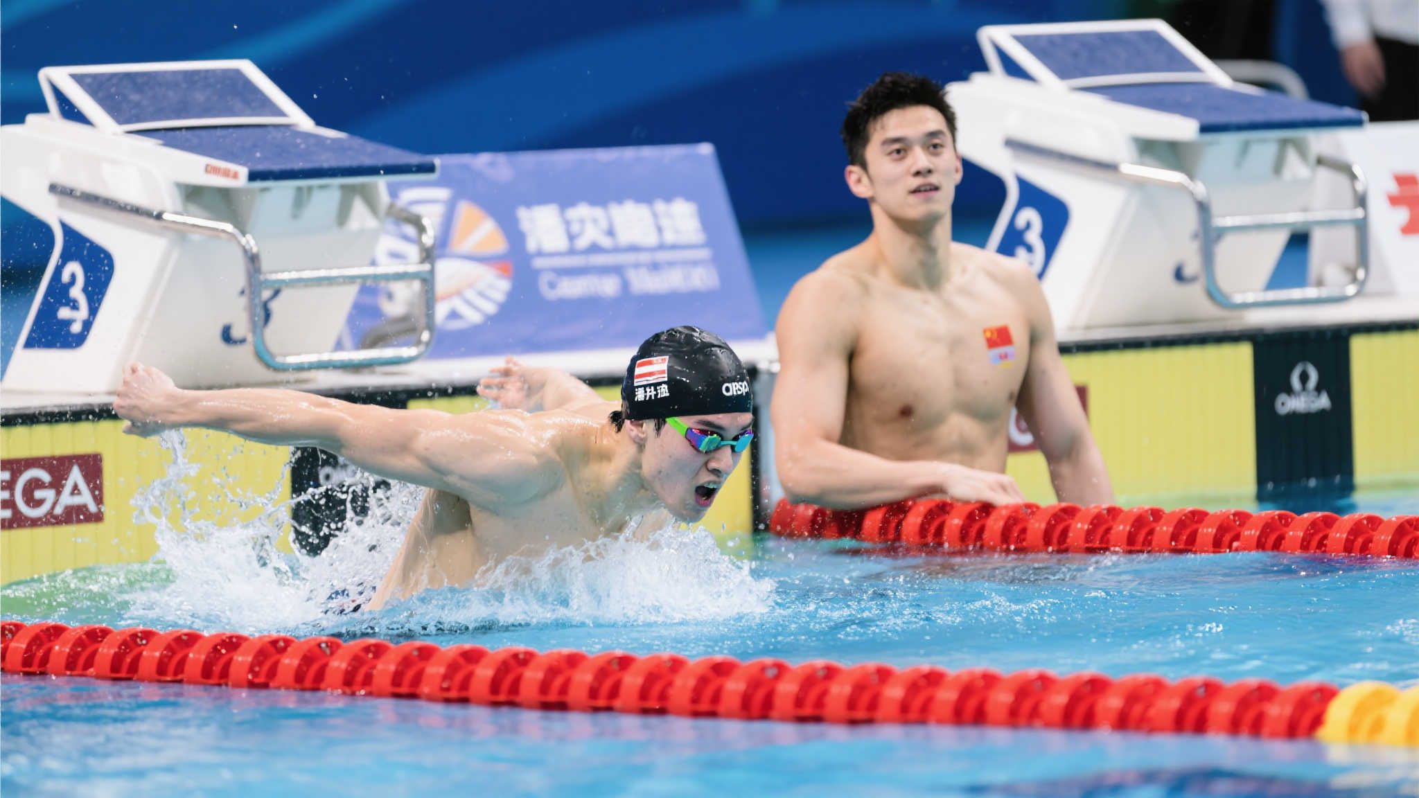 球队都带来 球队都带来